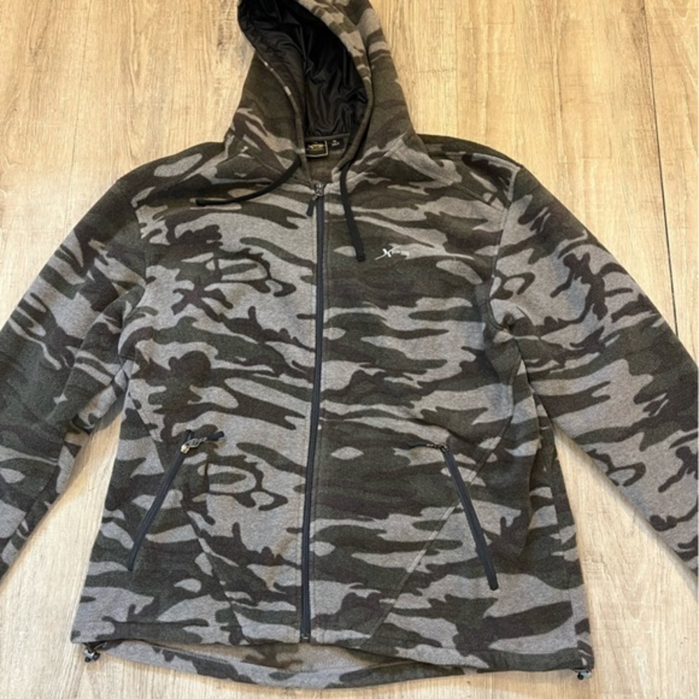 Bass Pro Shops XPS Camouflage Zip-Up Fleece Hoodie XL